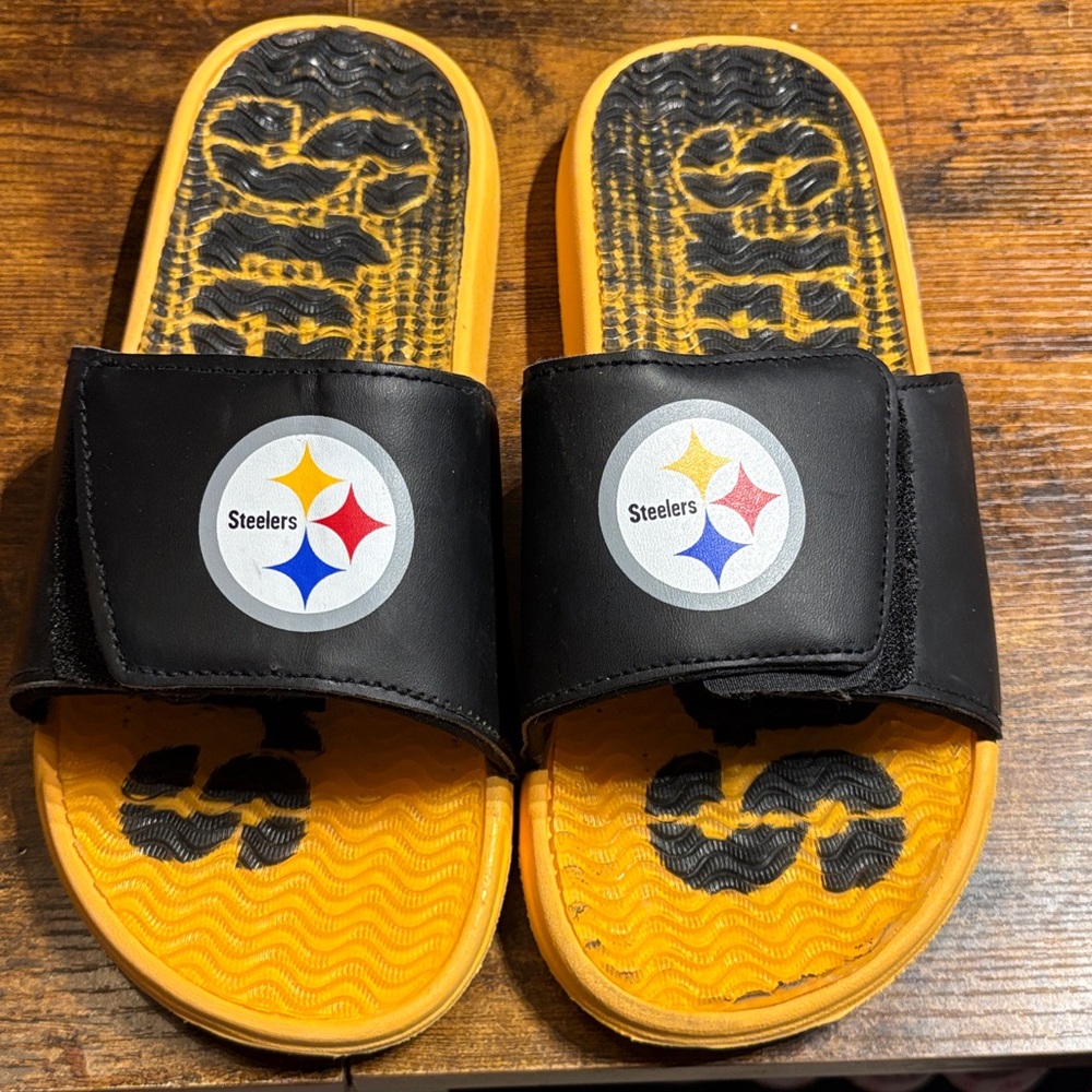 NFL Kids Slide Sandals - Black and Gold